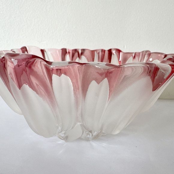 Mikasa Pink & White Crystal tulips Pink Collection 7 inch bowl Decor Glass  - Picture 2 of 14